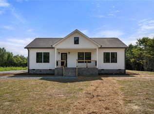 532 Wellhouse Dr, Walnut Cove, NC 27052