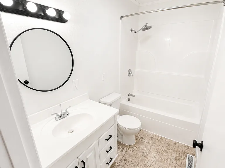 1813 Colonial Dr #A — Photo 4