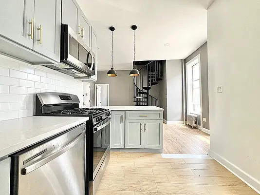 Kitchen, photo 1