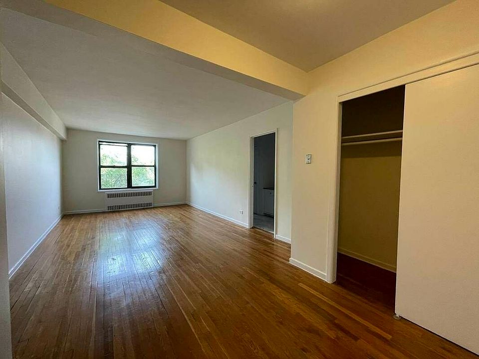 1st image of 64-00 Saunders St #66M