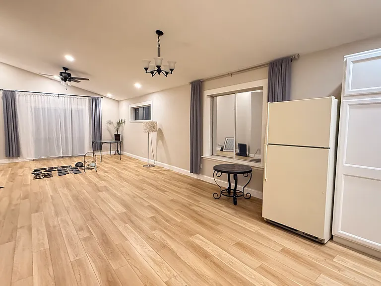 8271 N Camino De La Viola — Photo 6