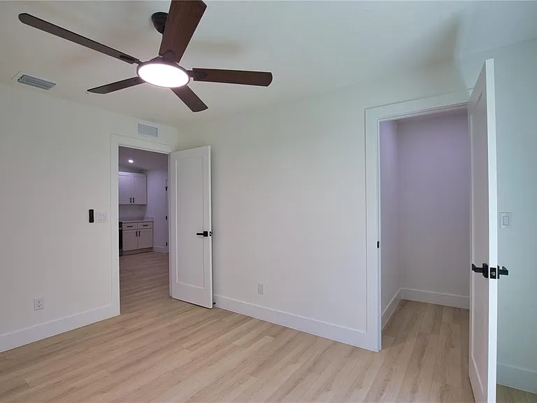 17147 Carleen Ave — Photo 23