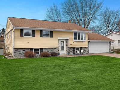 3056 31st STREET S S, La Crosse, WI, 54601