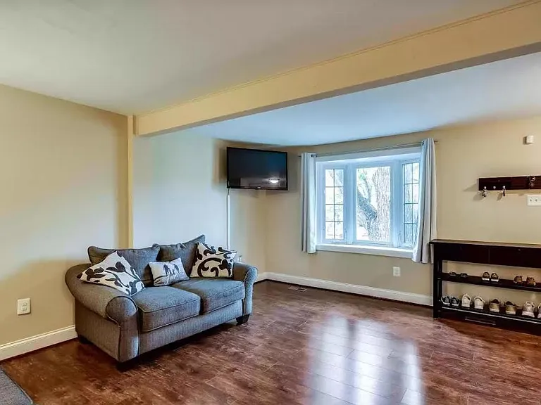 12343 Boncrest Dr — Photo 3