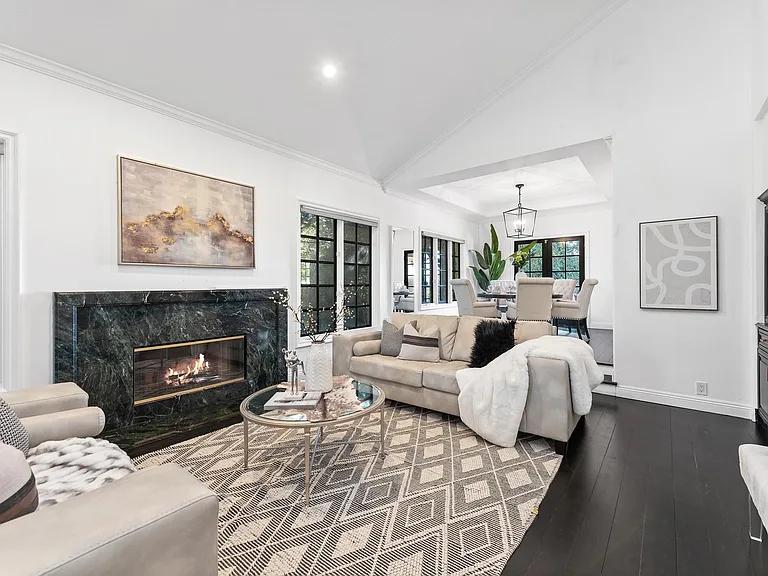 4670 Pine Valley Pl — Photo 8