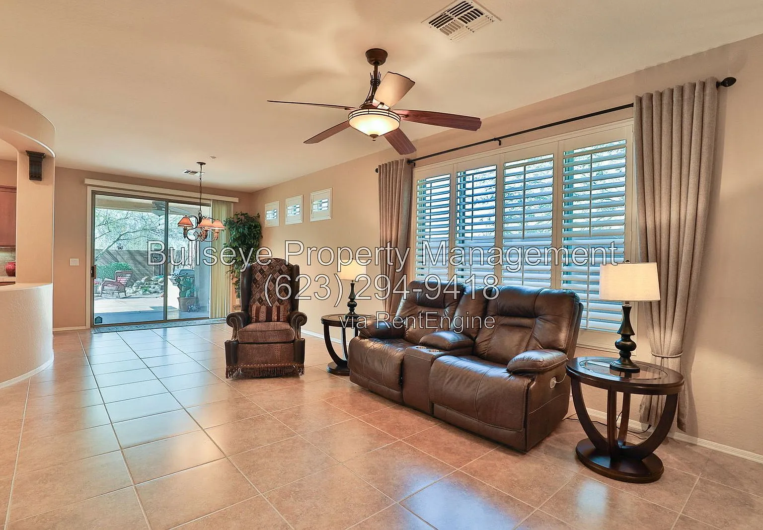 2 bed, 2.0 bath, 1330 sqft, $2,000 — Photo 4