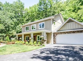 10 Cedar Dr, Mills River, NC 28759
