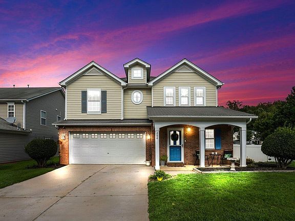 3rd image of 200 Georgetowne Dr
