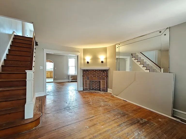 409 N Daggett St — Photo 1