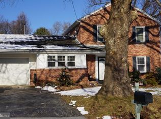 1145 Southern Rd, York, PA 17403