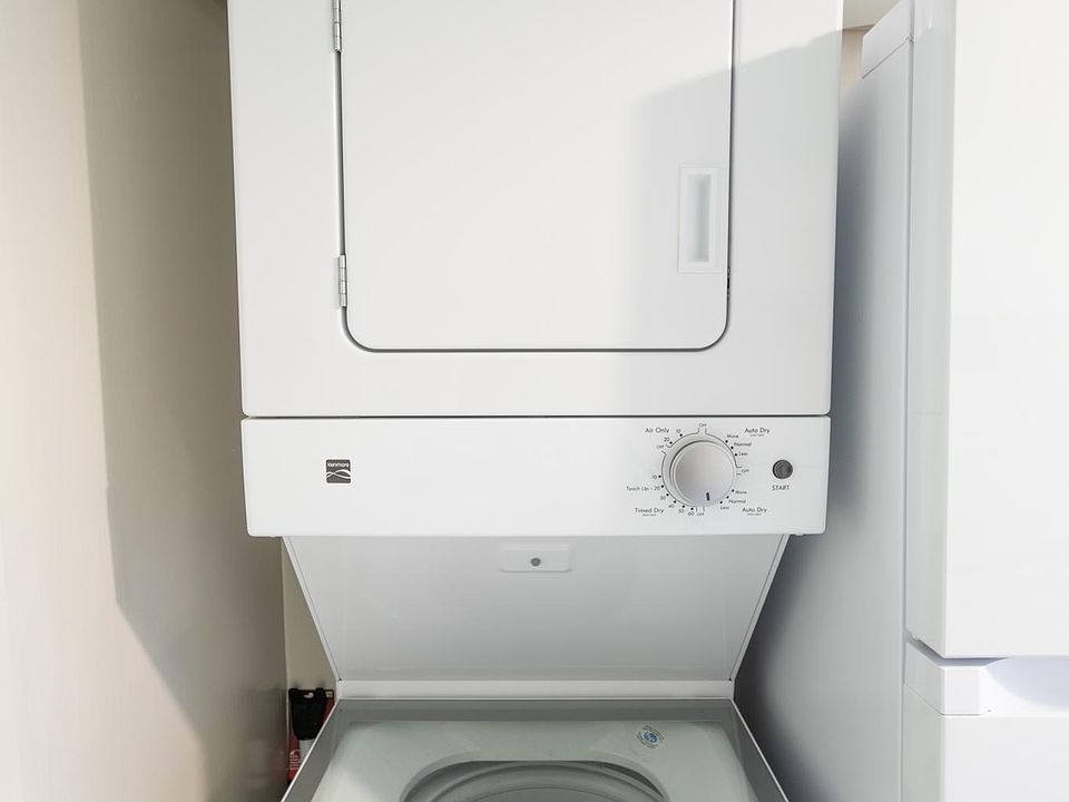 KITCHEN: Washer / Dryer Unit