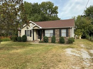 575 Brady Dr, Clarksville, TN 37042