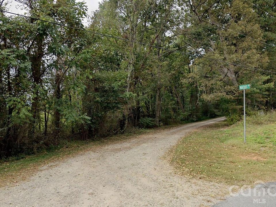 1st image of 120 Mathis Dr