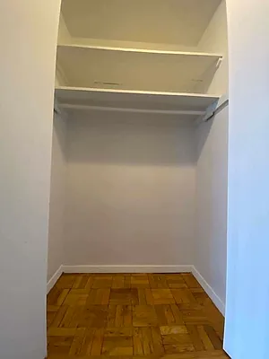 Rented by Bond New York | media 5