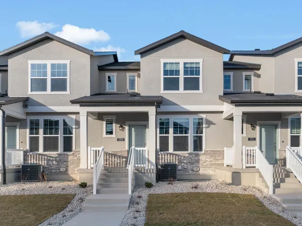 7806 W Alta Springs Ln, Magna, UT 84044