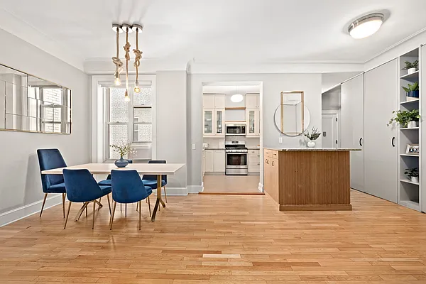 Sold by Compass | media 3