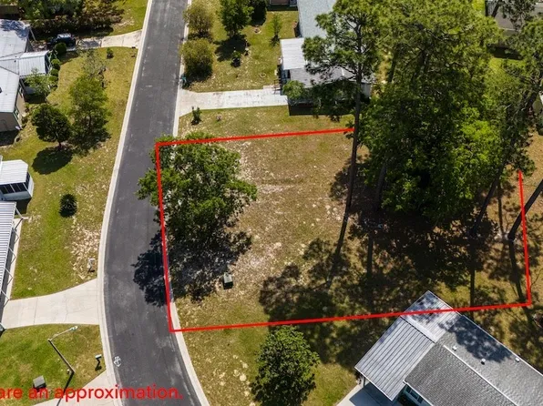 7916 W Fostoria Dr, Dunnellon, FL 34433