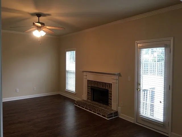 4010 Farmville Ct — Photo 5