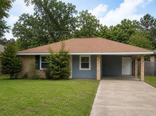 25623 Rosedown Dr, Denham Springs, LA 70726