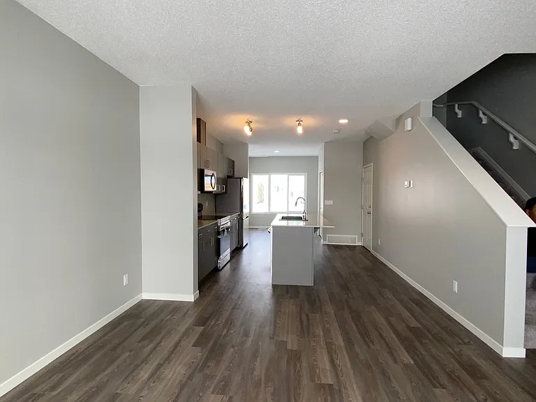 1225 16a St NW — Photo 33