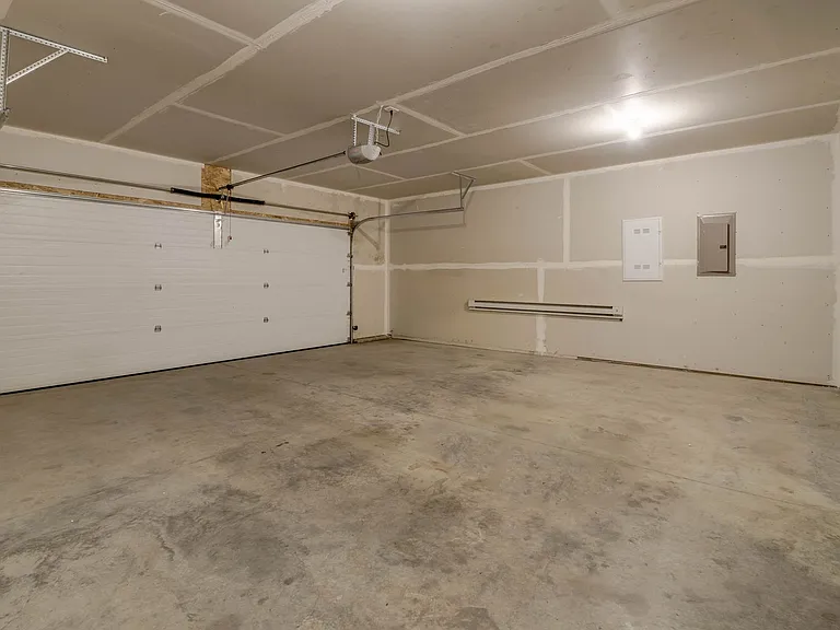2200-2226 Landmark Cir NW #2160-2190 — Photo 16