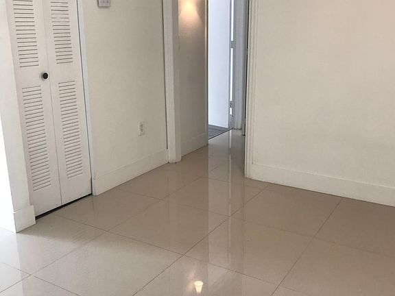 4th image of 12148 Saint Andrews Pl APT 303