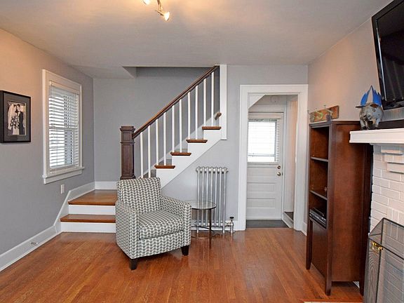 2nd image of 6977 Cambridge Ave