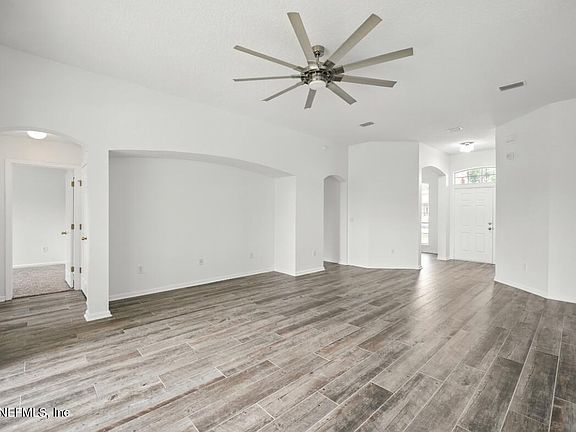 3rd image of 13796 FISH EAGLE Drive W