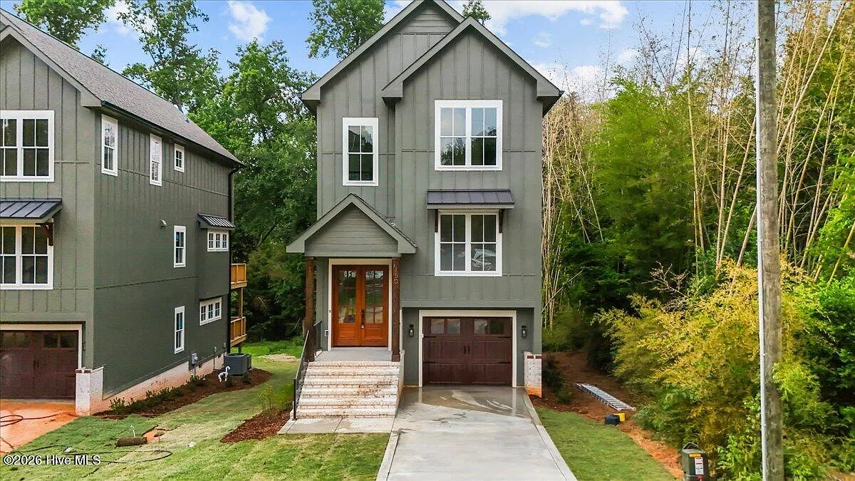 4 bed, 3.5 bath, 2256 sqft, $3,200 — Photo 3