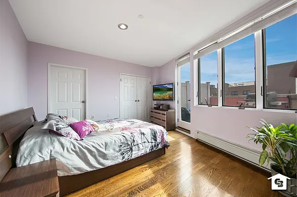 Sold by Coldwell Banker Reliable Real Estate | media 5