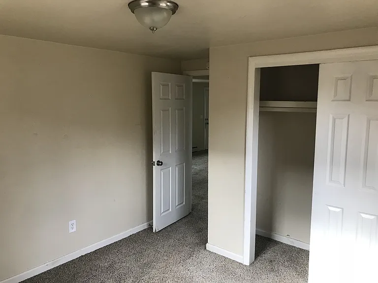 4510 Field St — Photo 6