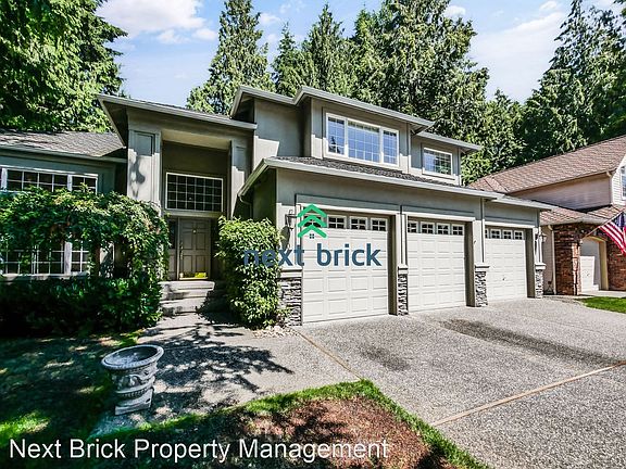 2nd image of 15402 33rd Ave SE