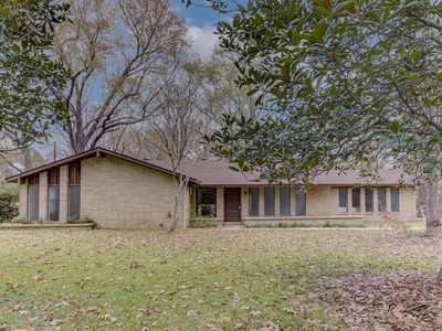 1740 Lakeside Dr, Vicksburg, MS, 39180