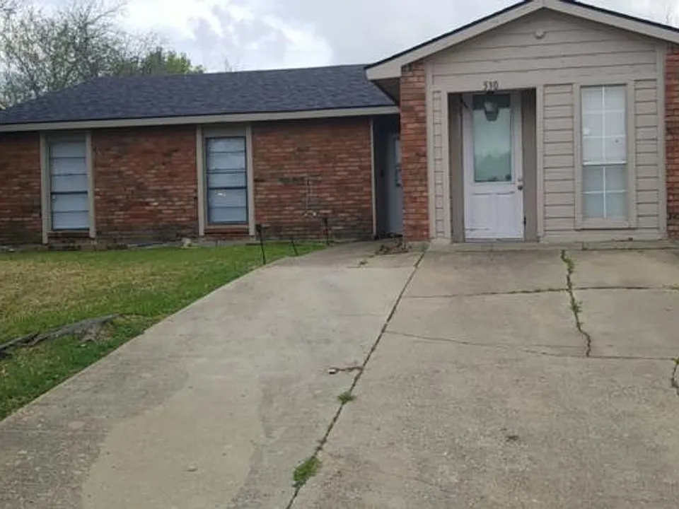 530 Windsor Dr