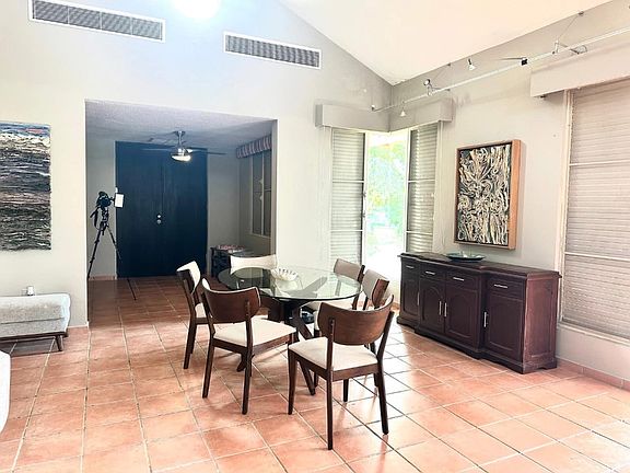3rd image of Urb Sabanera Del Rio