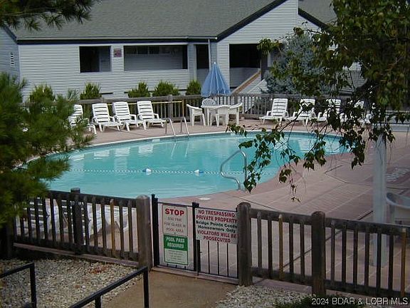 5th image of 4897 Bridgepointe Dr #333