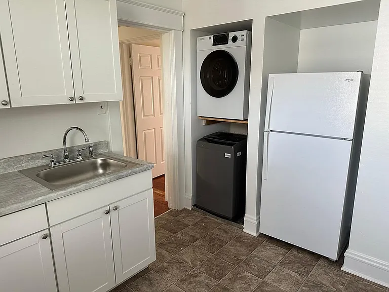 3307 Semmes Ave #2 — Photo 3