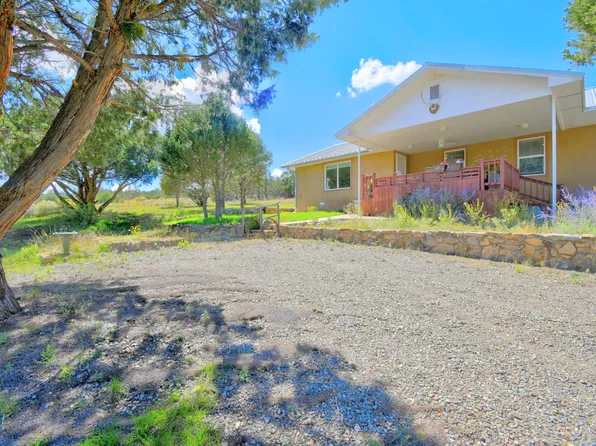 49 El Cedro Rd, Tijeras, NM 87059