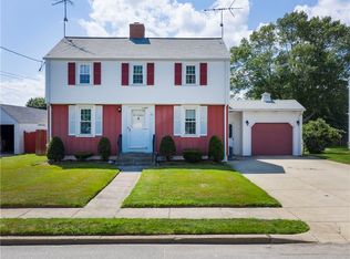 200 Ausdale Rd, Cranston, RI 02910