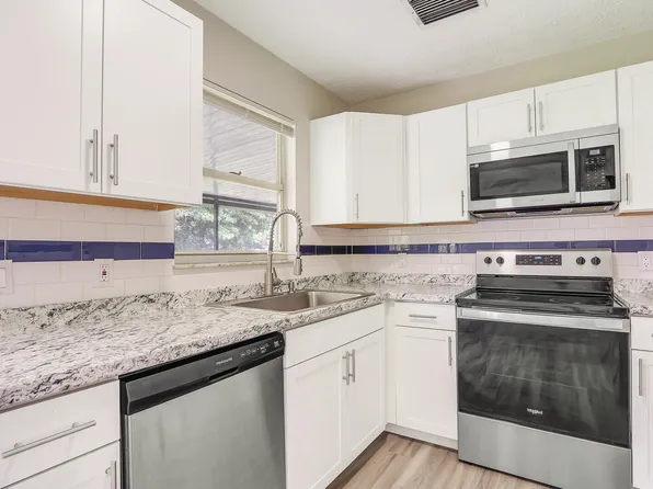 1542 SW Curry Street, Port St Lucie, FL 34983