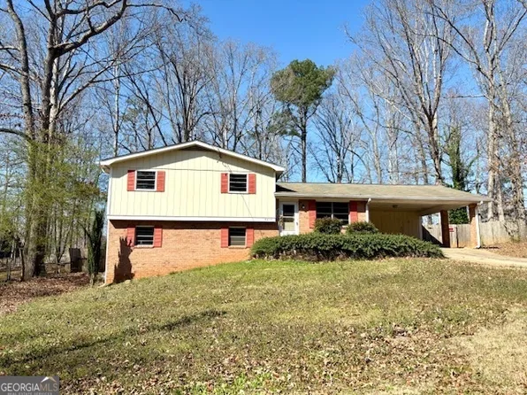 4617 Palm Dr, Douglasville, GA 30135