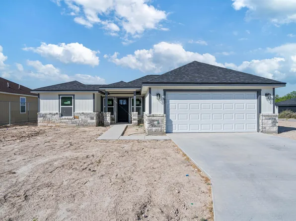 193 Patos Dr, Del Rio, TX 78840