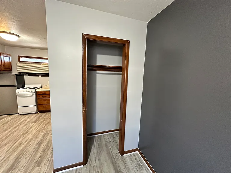 1300 N 10th St #7 — Photo 3