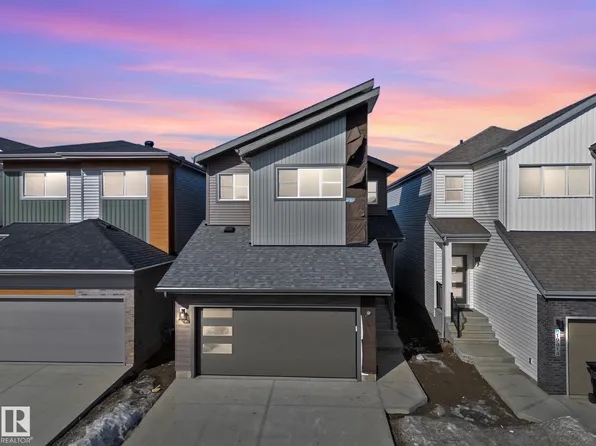 19418 22a Ave NW, Edmonton, AB T6M 1R3