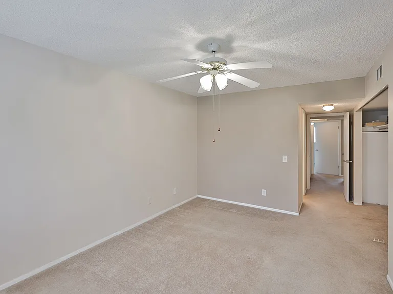 2287 Philippine Dr #29 — Photo 22