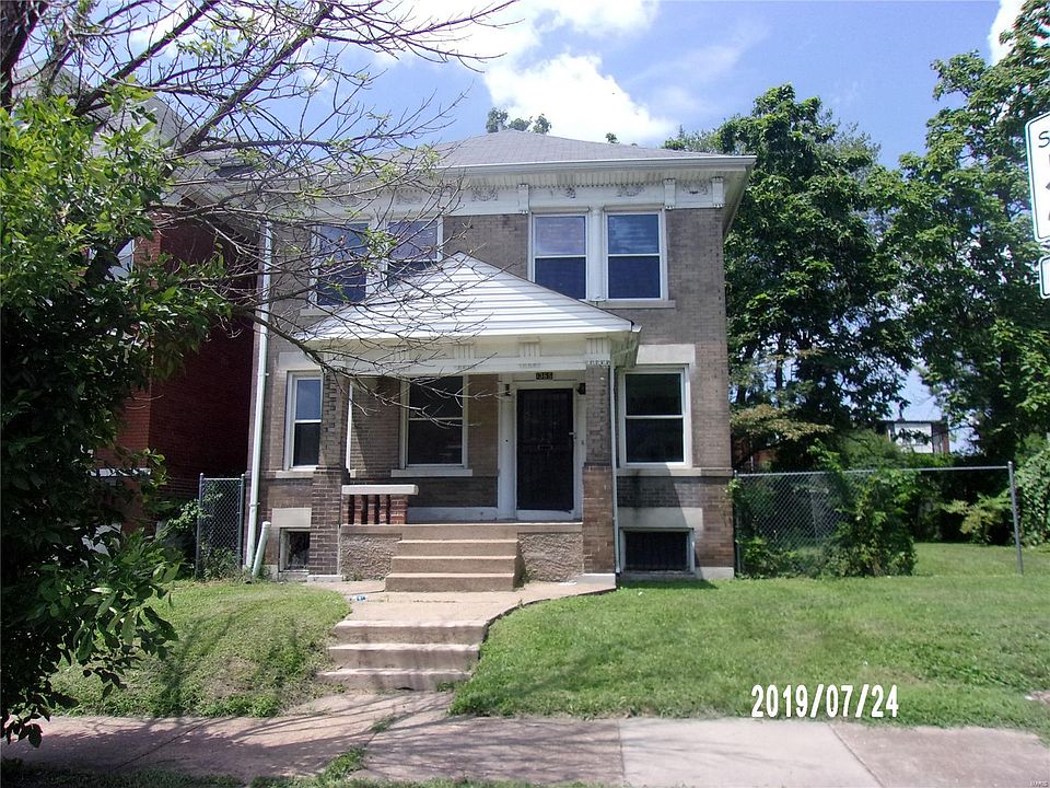 1st image of 1365 Arlington Ave