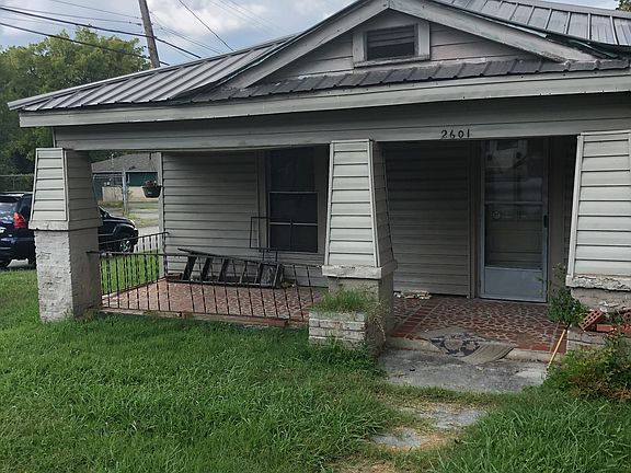 3rd image of 2601 Dodson Ave