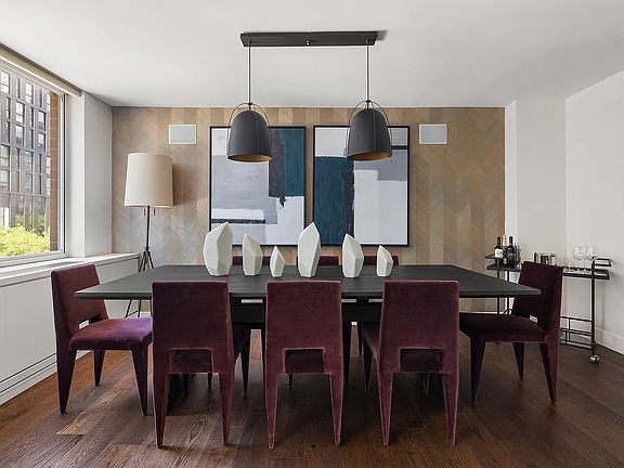 3rd image of 275 Greenwich St #4EF