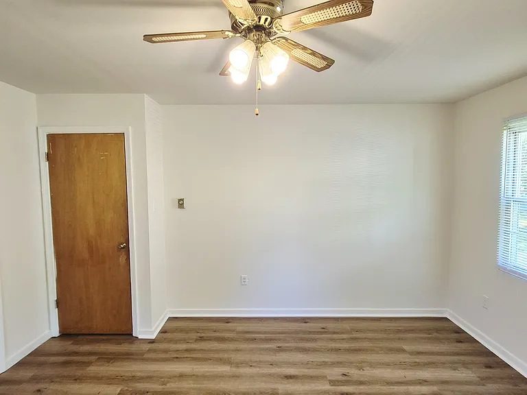 1412 Blair St — Photo 29