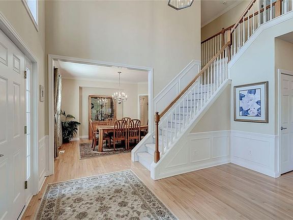 4th image of 9410 Cobblestone Ct